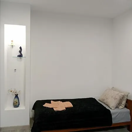 Family Dorobok Pensión Leópolis