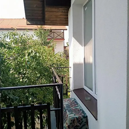 Family Dorobok Πανσιόν Λβιβ